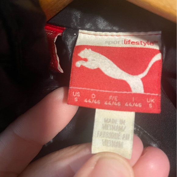 Vintage Puma Ferrari Black Puffer Jacket, Men’s S Unique - Picture 9 of 11
